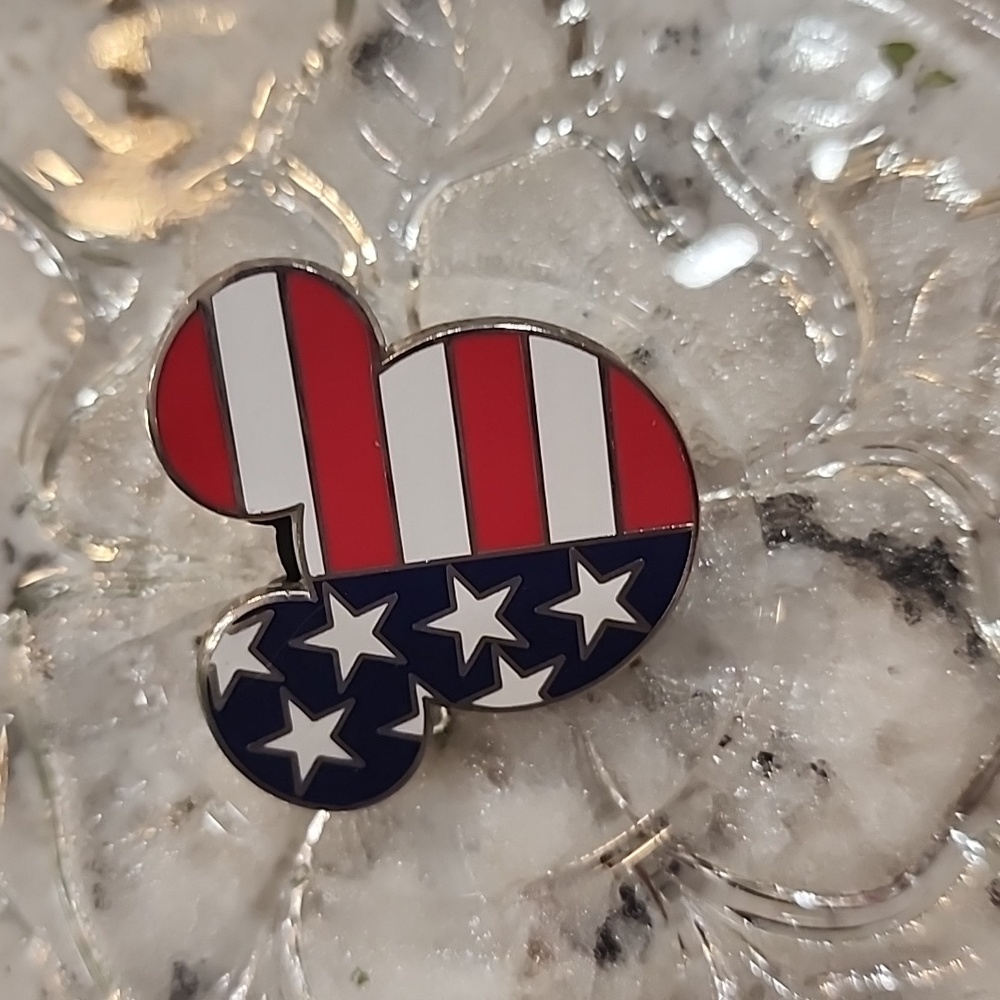 American Flag Disney Collectors Pin
